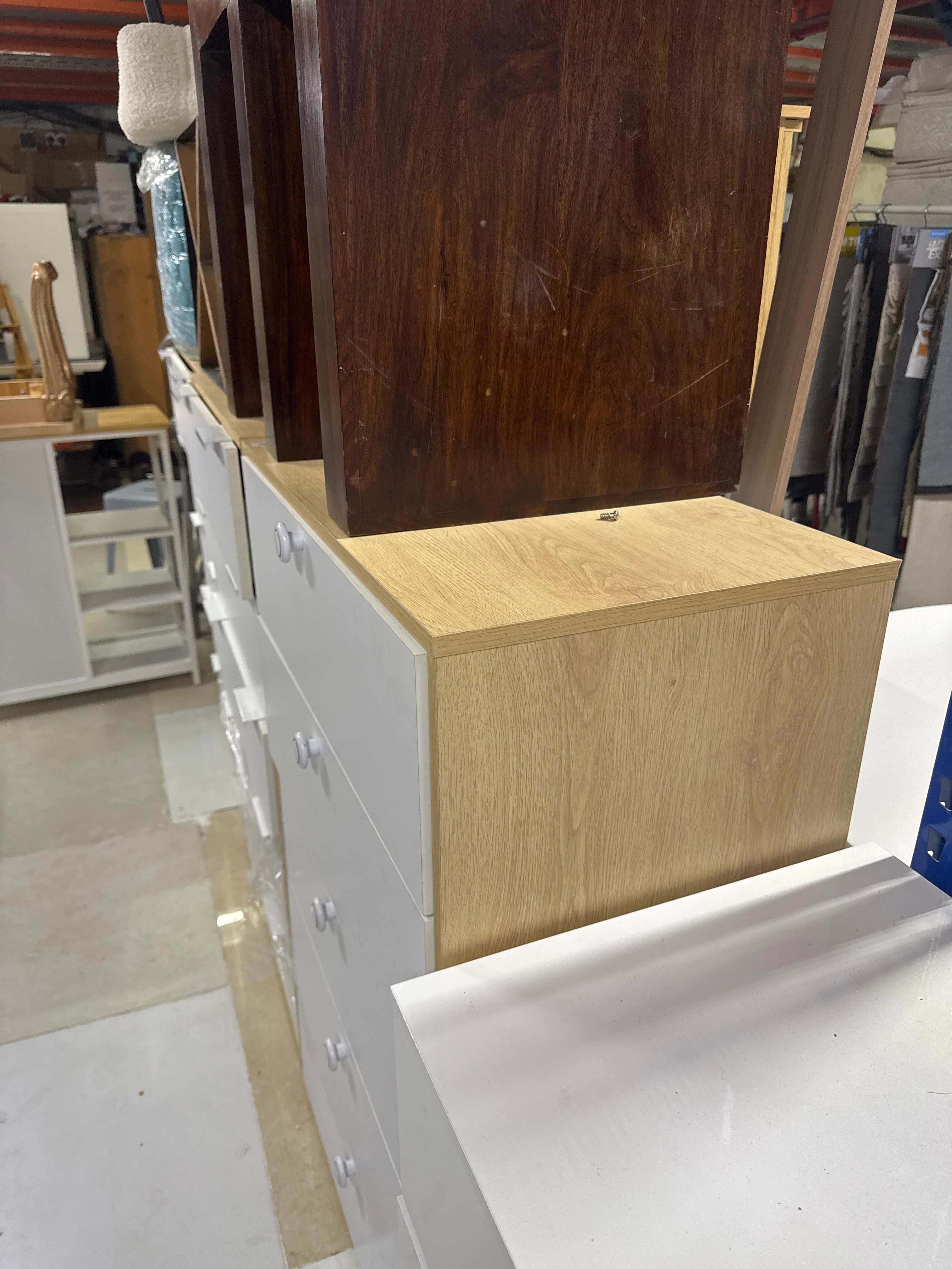 White 4-Drawer Chest 2