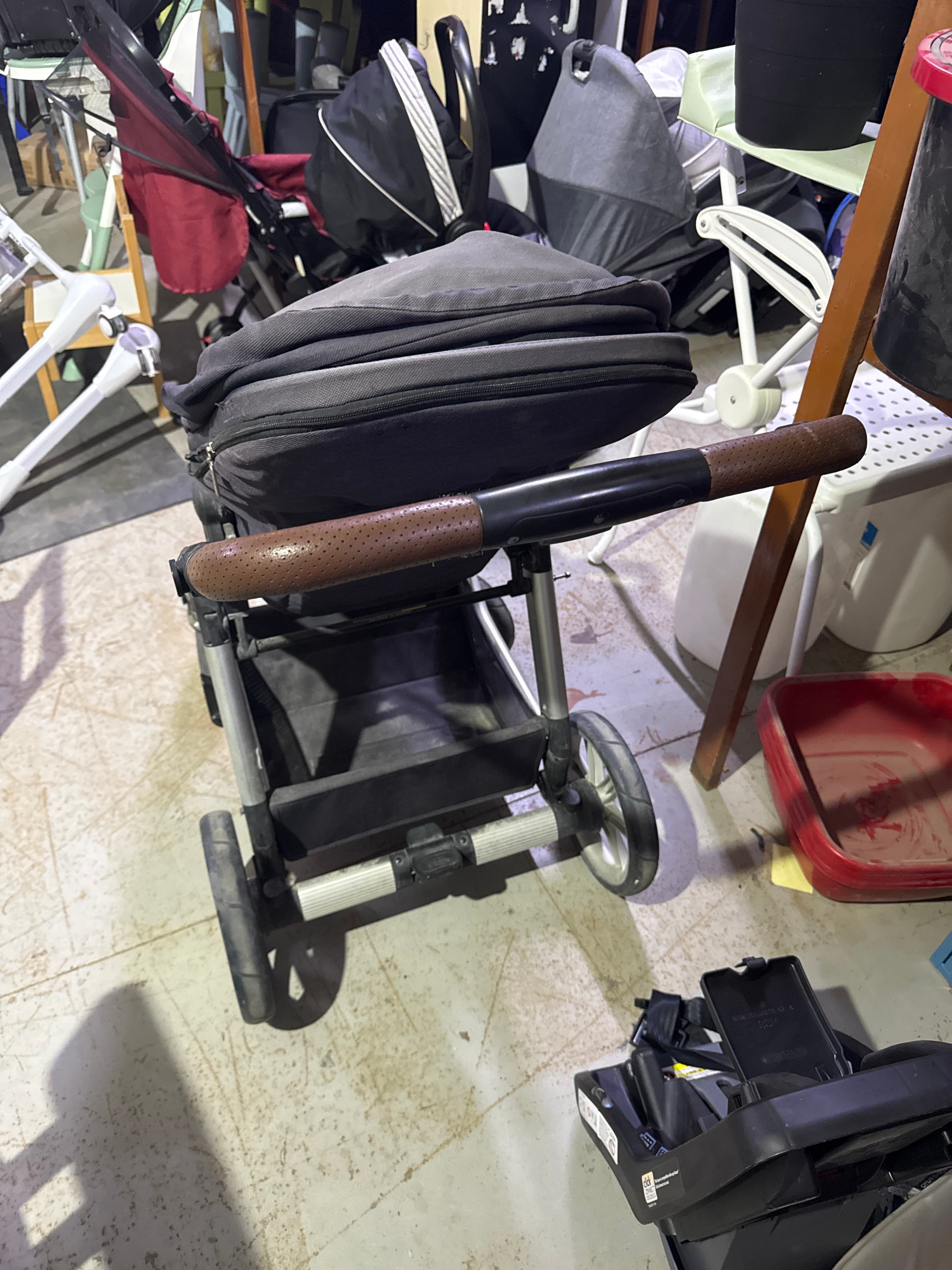 Used Baby Stroller 3
