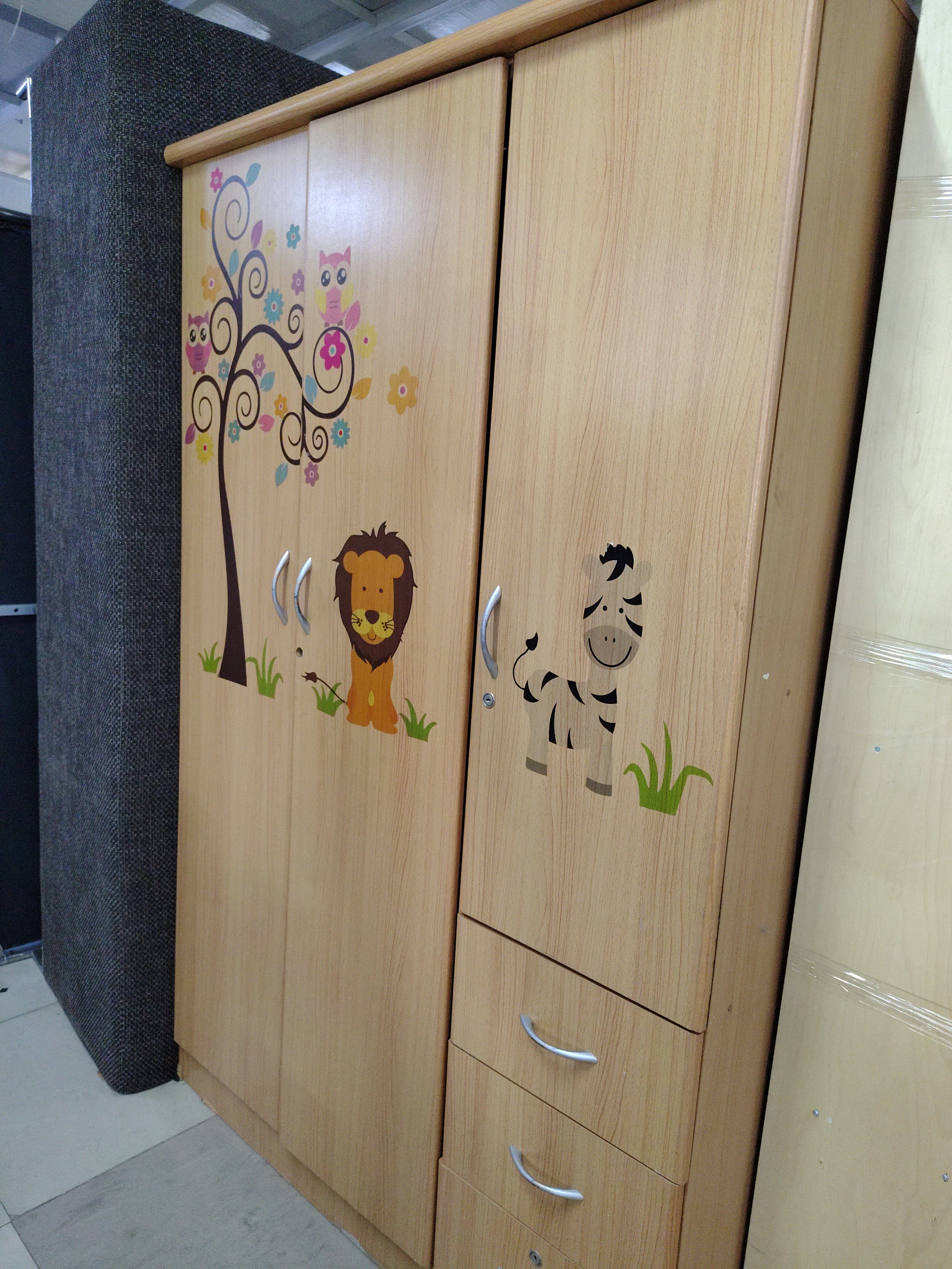 3-Door Wardrobe with Drawer Unit 2