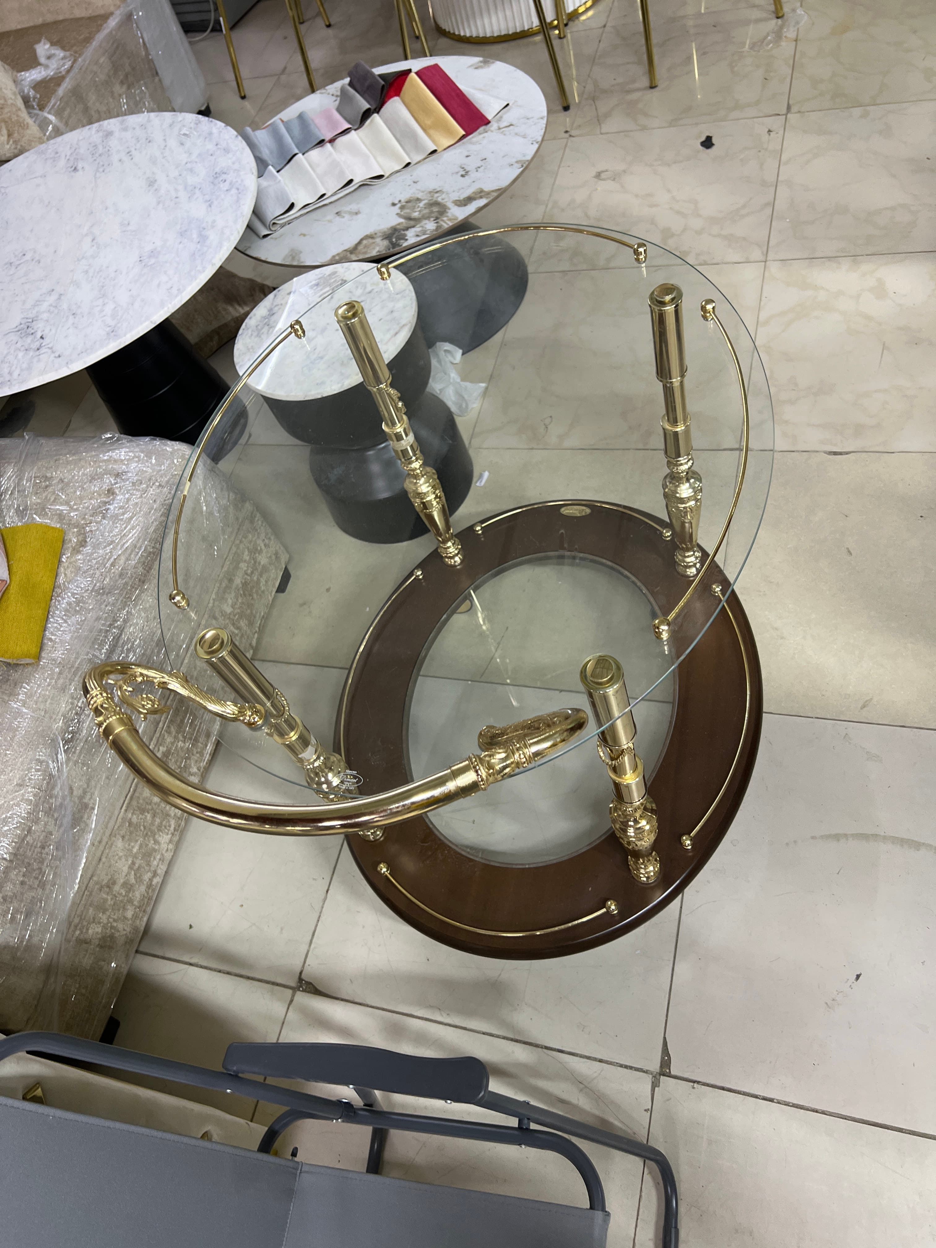 Used Bu Faisal Glass Dining Table Set