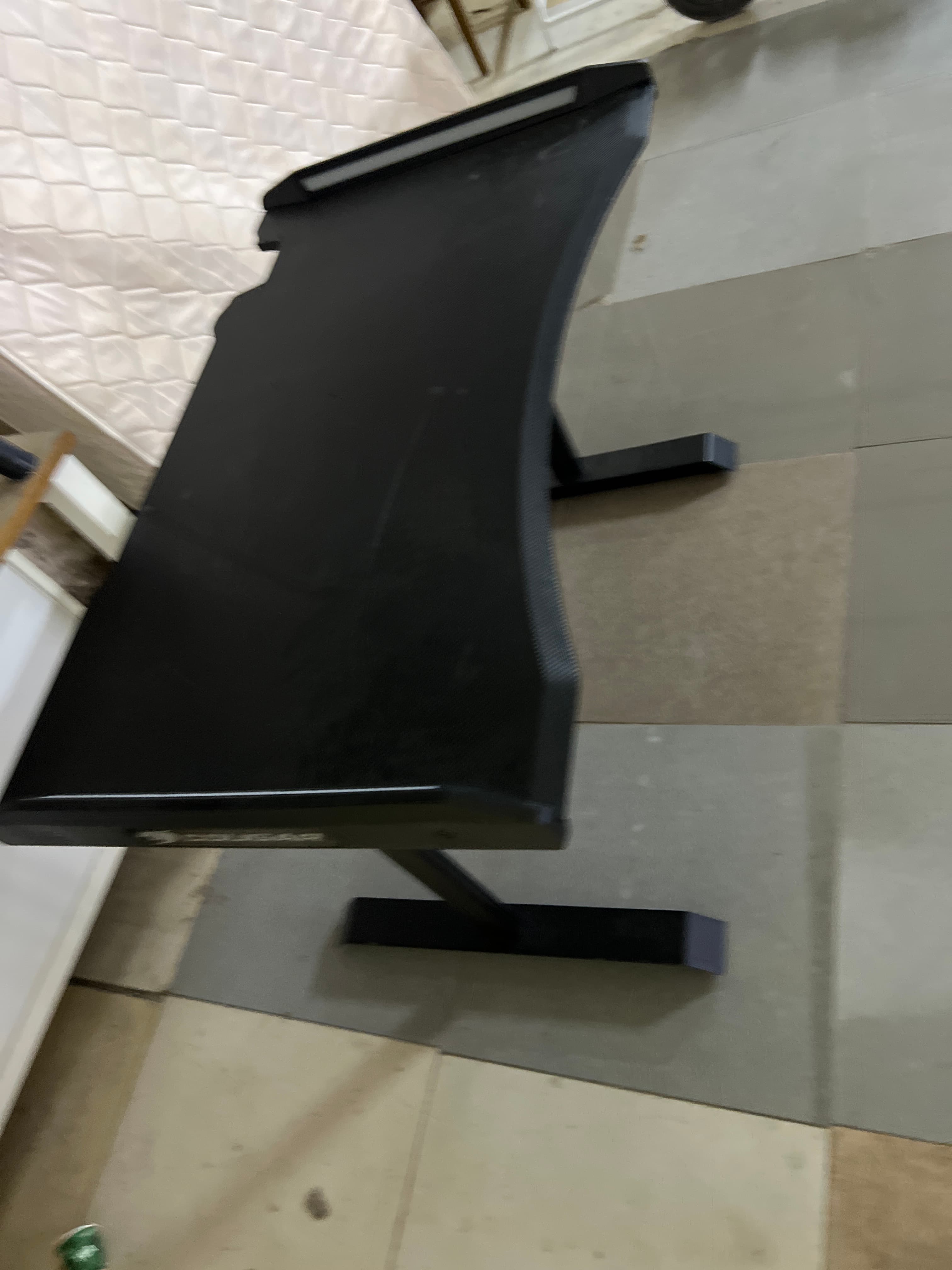 Used Gaming Desk 120cm 2